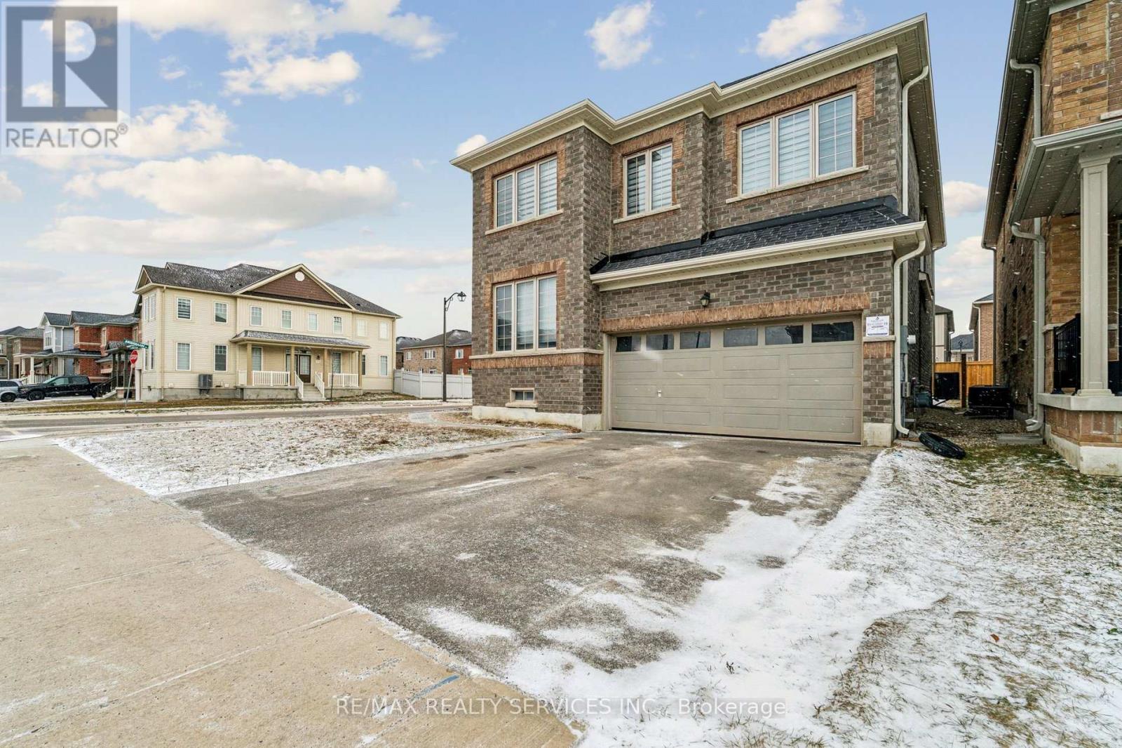 525 Red Elm Road, Shelburne, Ontario  L6V 3Y5 - Photo 2 - X12881488