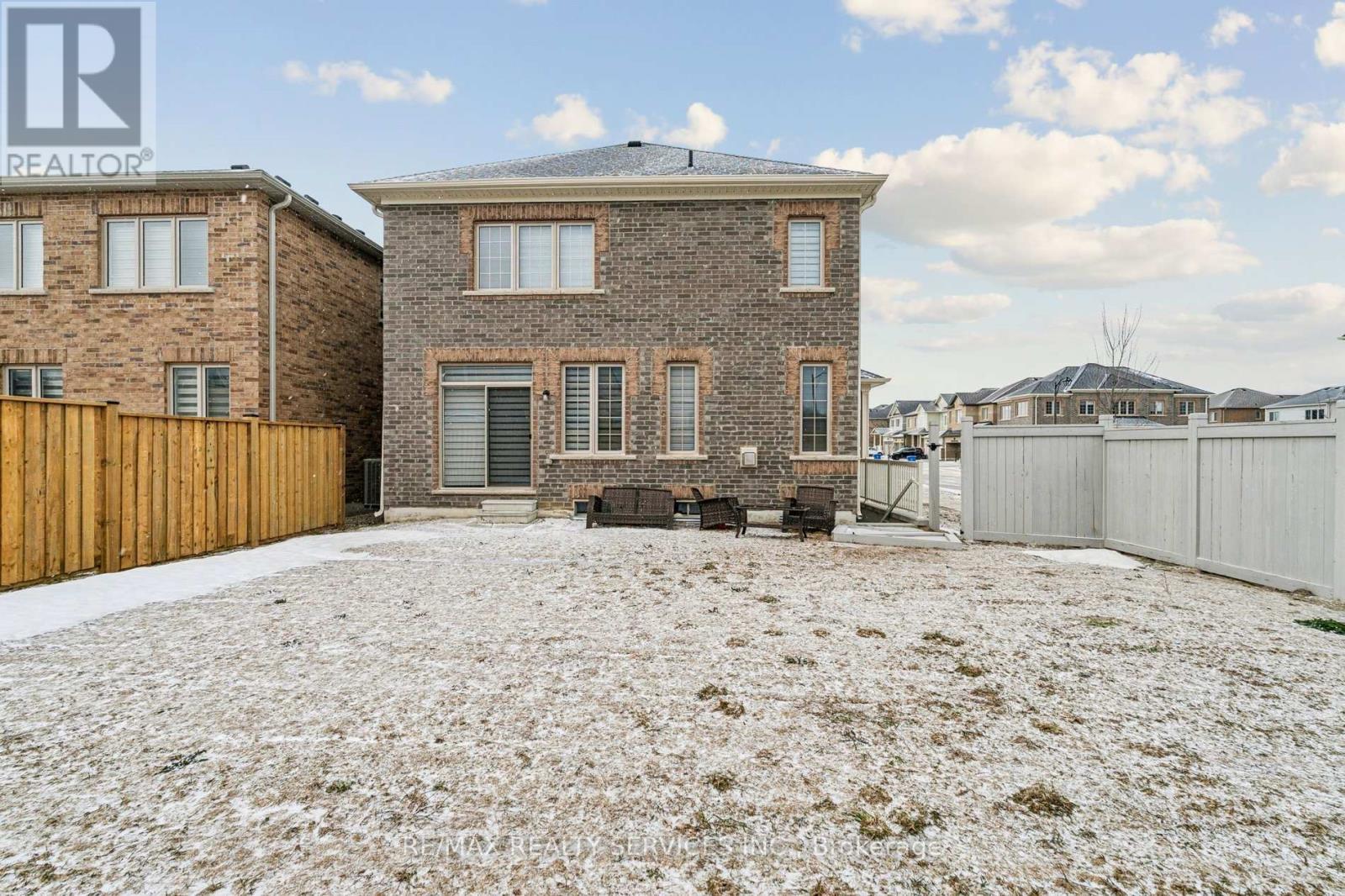 525 Red Elm Road, Shelburne, Ontario  L6V 3Y5 - Photo 34 - X12881488