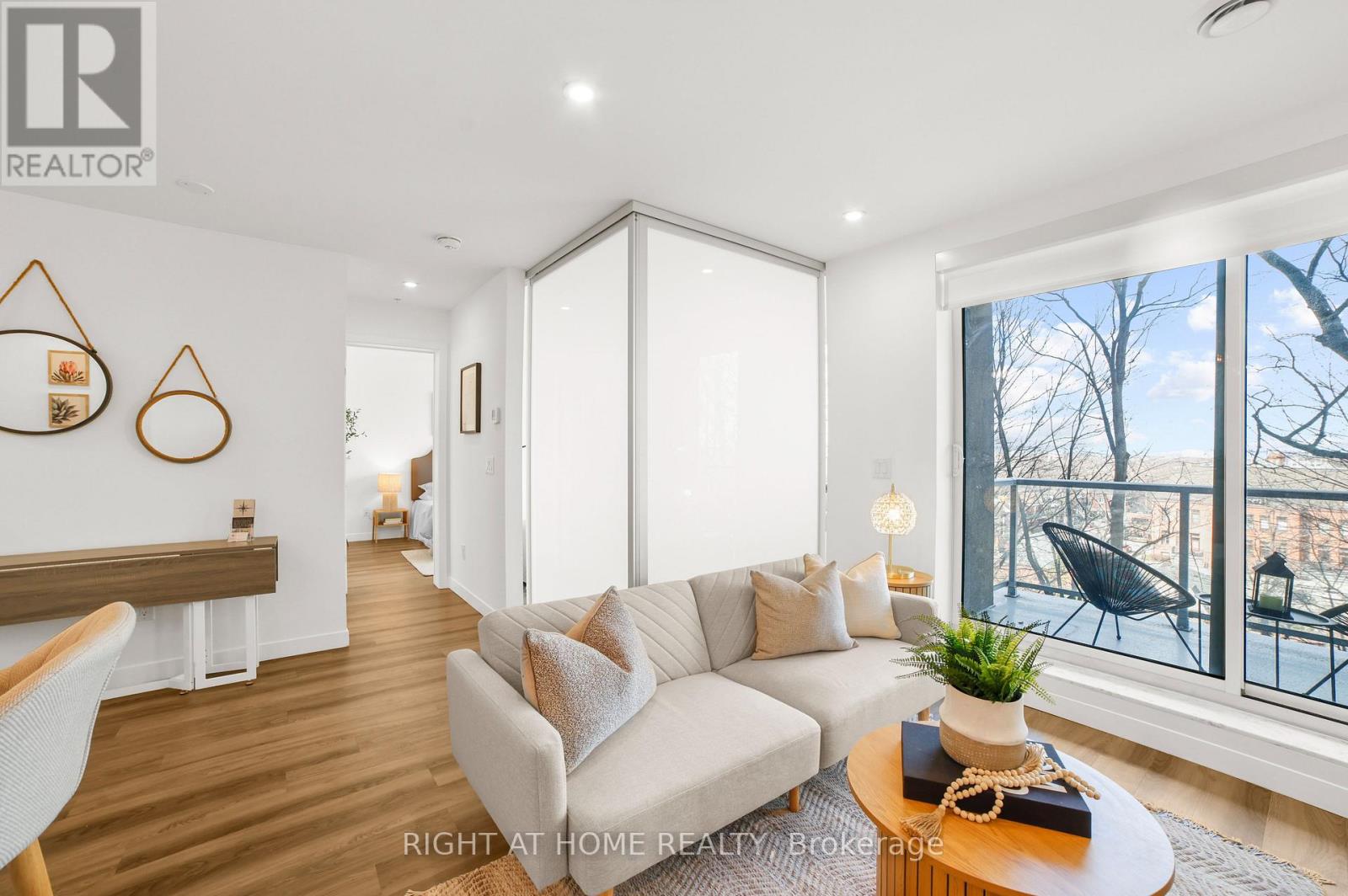 205 - 479 Charlton Avenue E, Hamilton, Ontario  L8N 0B4 - Photo 11 - X12881524