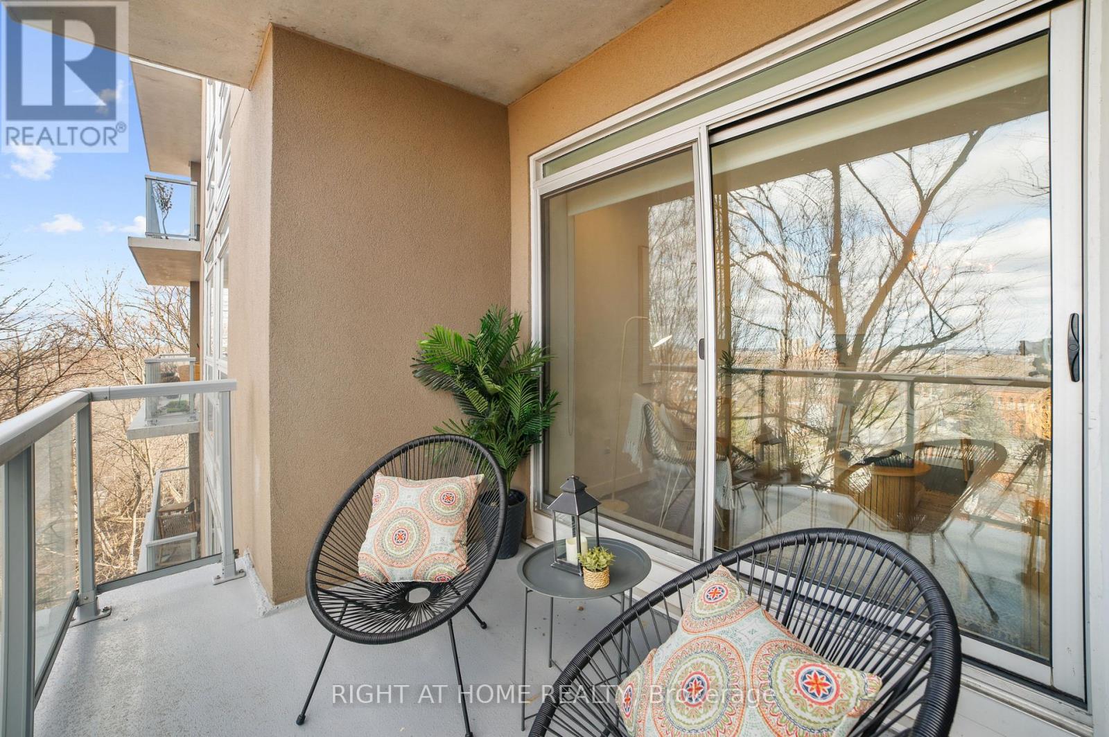 205 - 479 Charlton Avenue E, Hamilton, Ontario  L8N 0B4 - Photo 19 - X12881524