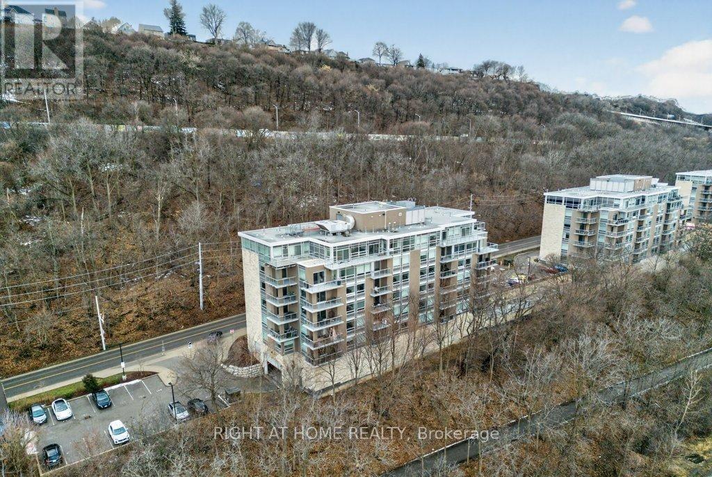 205 - 479 Charlton Avenue E, Hamilton, Ontario  L8N 0B4 - Photo 24 - X12881524