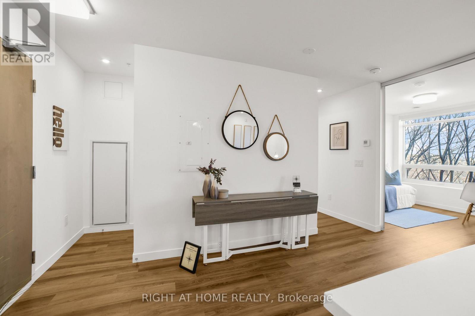 205 - 479 Charlton Avenue E, Hamilton, Ontario  L8N 0B4 - Photo 8 - X12881524