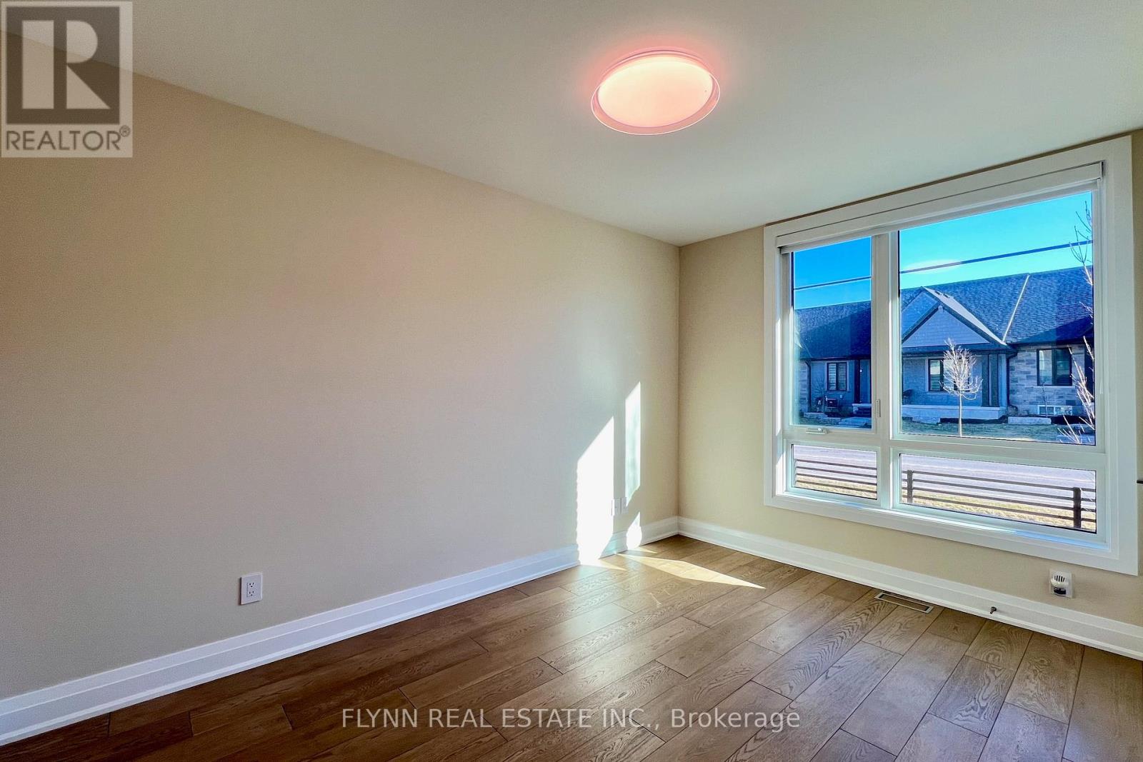 151a Port Robinson Road, Pelham (Fonthill), Ontario  L0S 1E0 - Photo 8 - X12881550