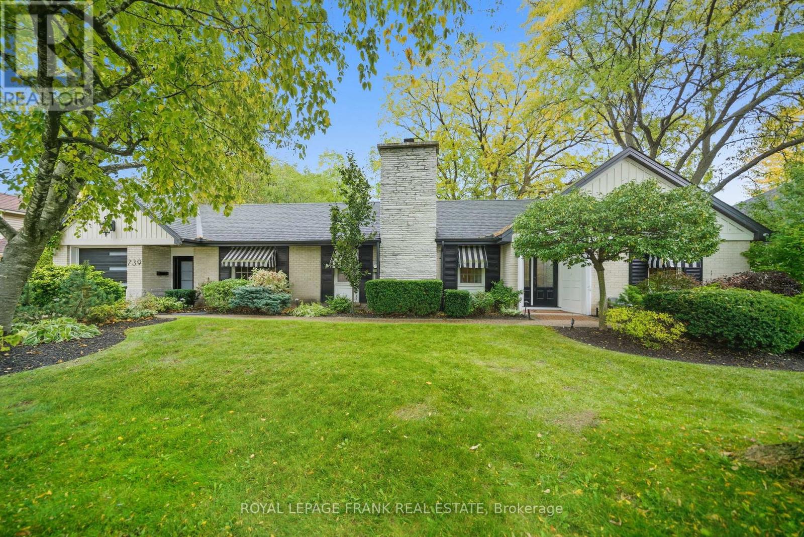 739 MASSON STREET, Oshawa, Ontario