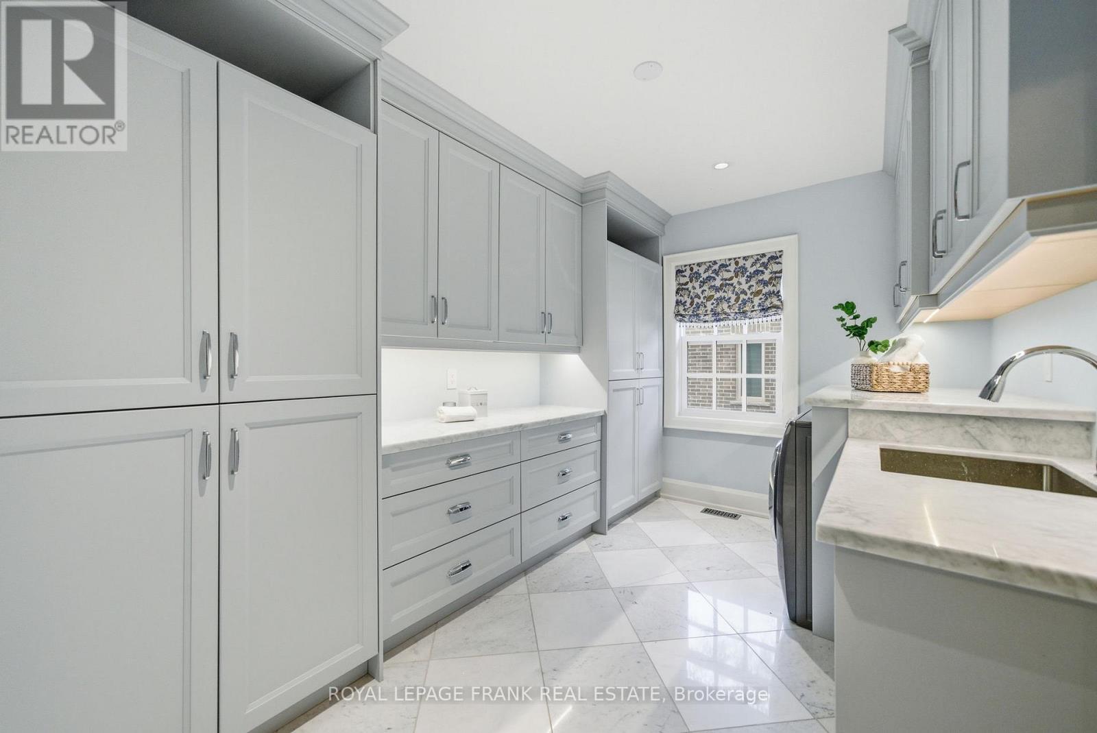 739 Masson Street, Oshawa, Ontario  L1G 5A7 - Photo 23 - E12881566