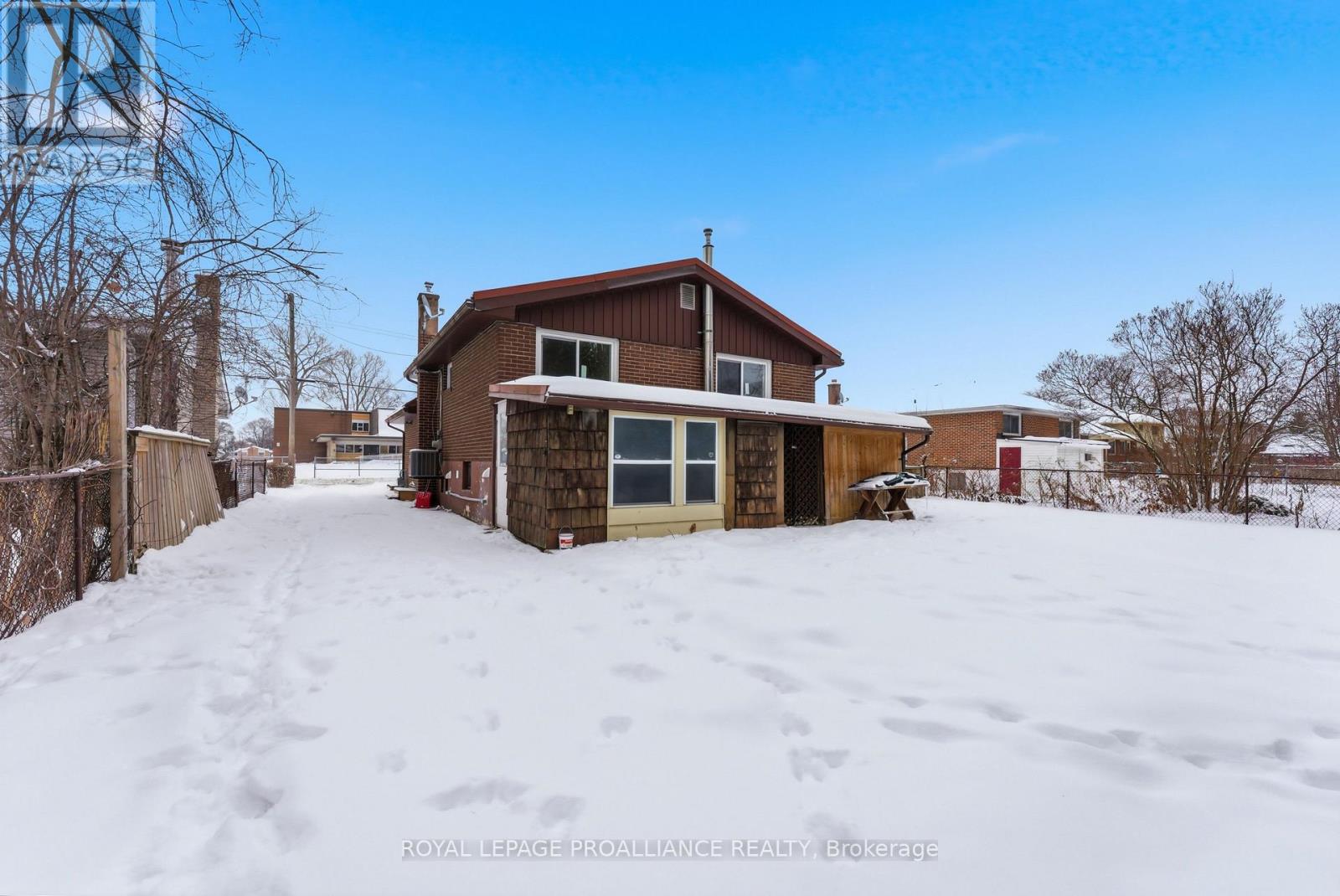 94 Rollins Drive, Belleville (Belleville Ward), Ontario  K8N 4J5 - Photo 27 - X12881682