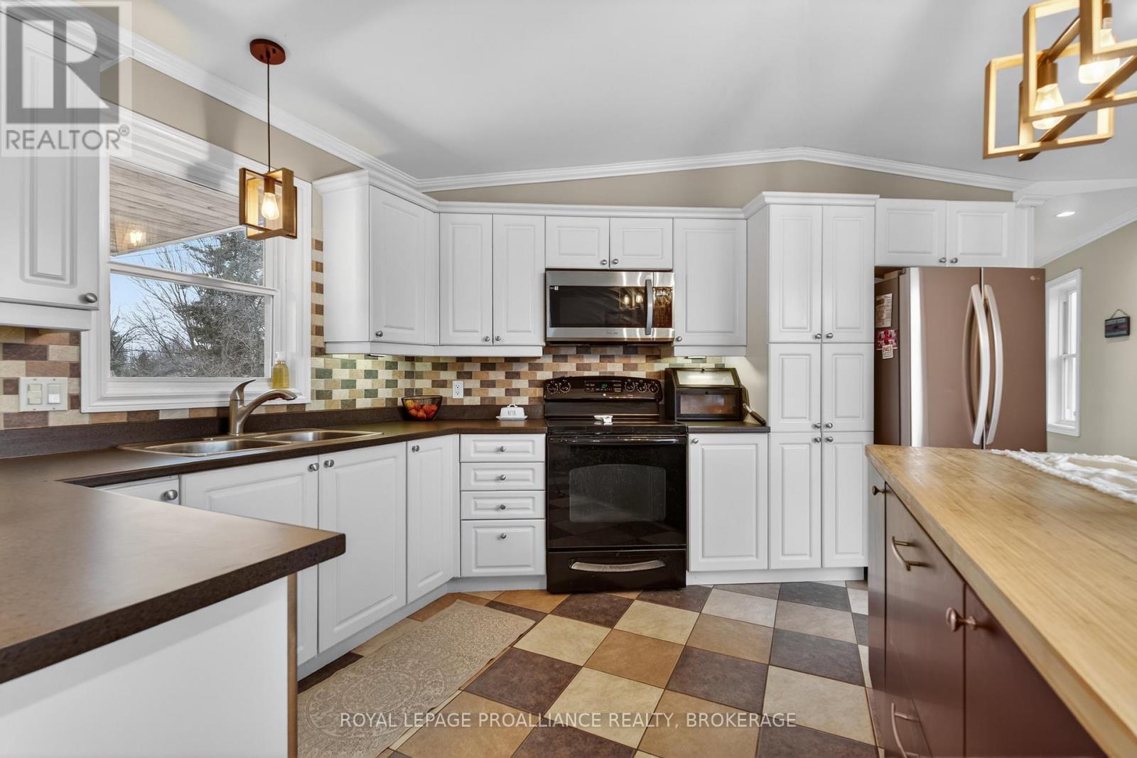 1288 Asselstine Road, Frontenac, Ontario  K0H 2L0 - Photo 11 - X12881688