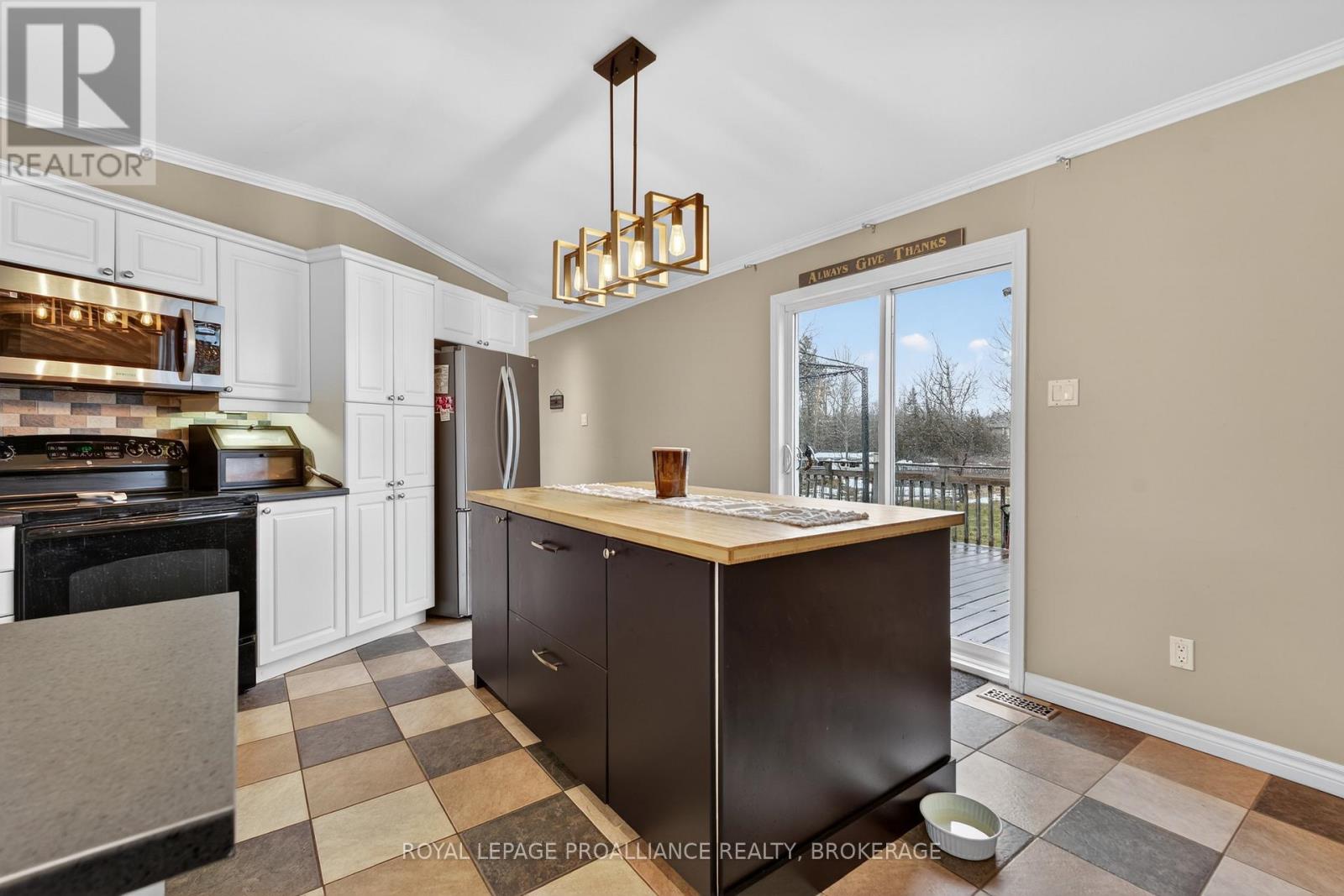 1288 Asselstine Road, Frontenac, Ontario  K0H 2L0 - Photo 7 - X12881688