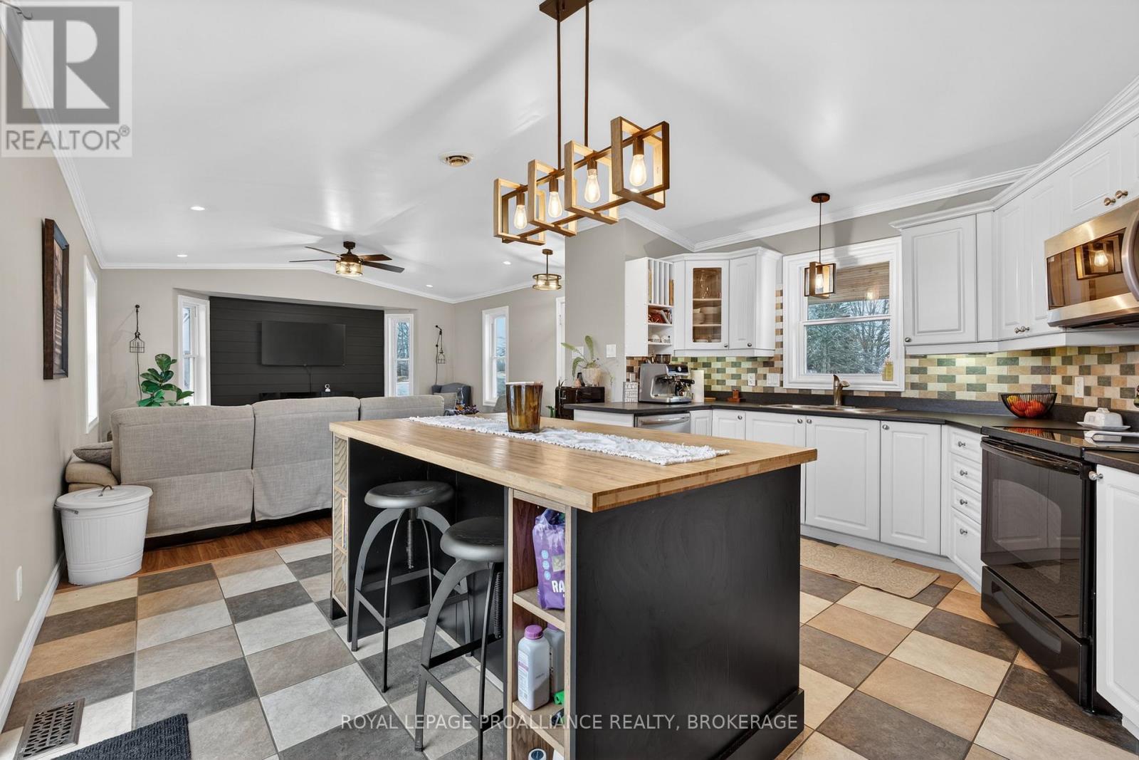 1288 Asselstine Road, Frontenac, Ontario  K0H 2L0 - Photo 9 - X12881688