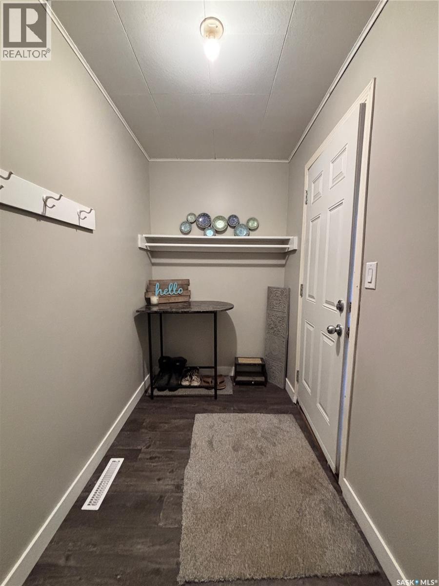 780 Railway Avenue, Elbow, Saskatchewan S0H 1J0 - Photo 17 - SK016725