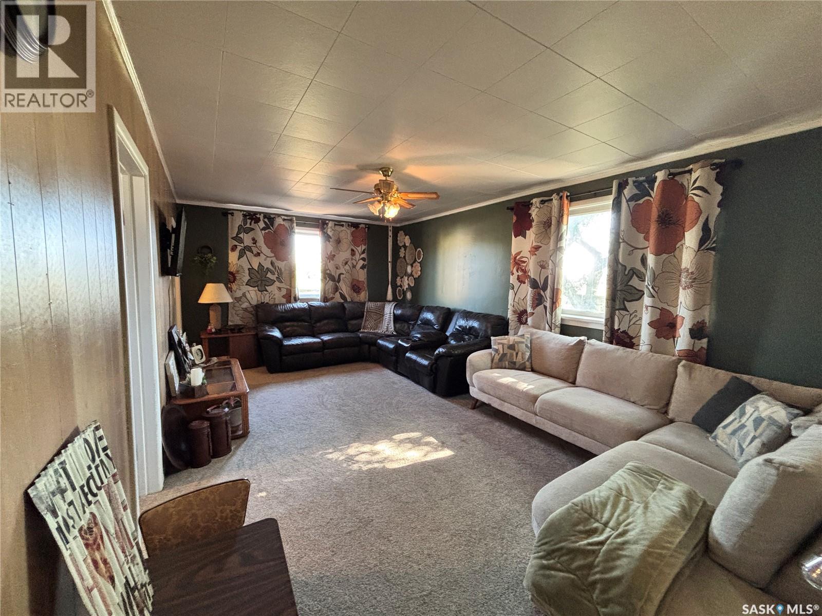 780 Railway Avenue, Elbow, Saskatchewan S0H 1J0 - Photo 10 - SK016725