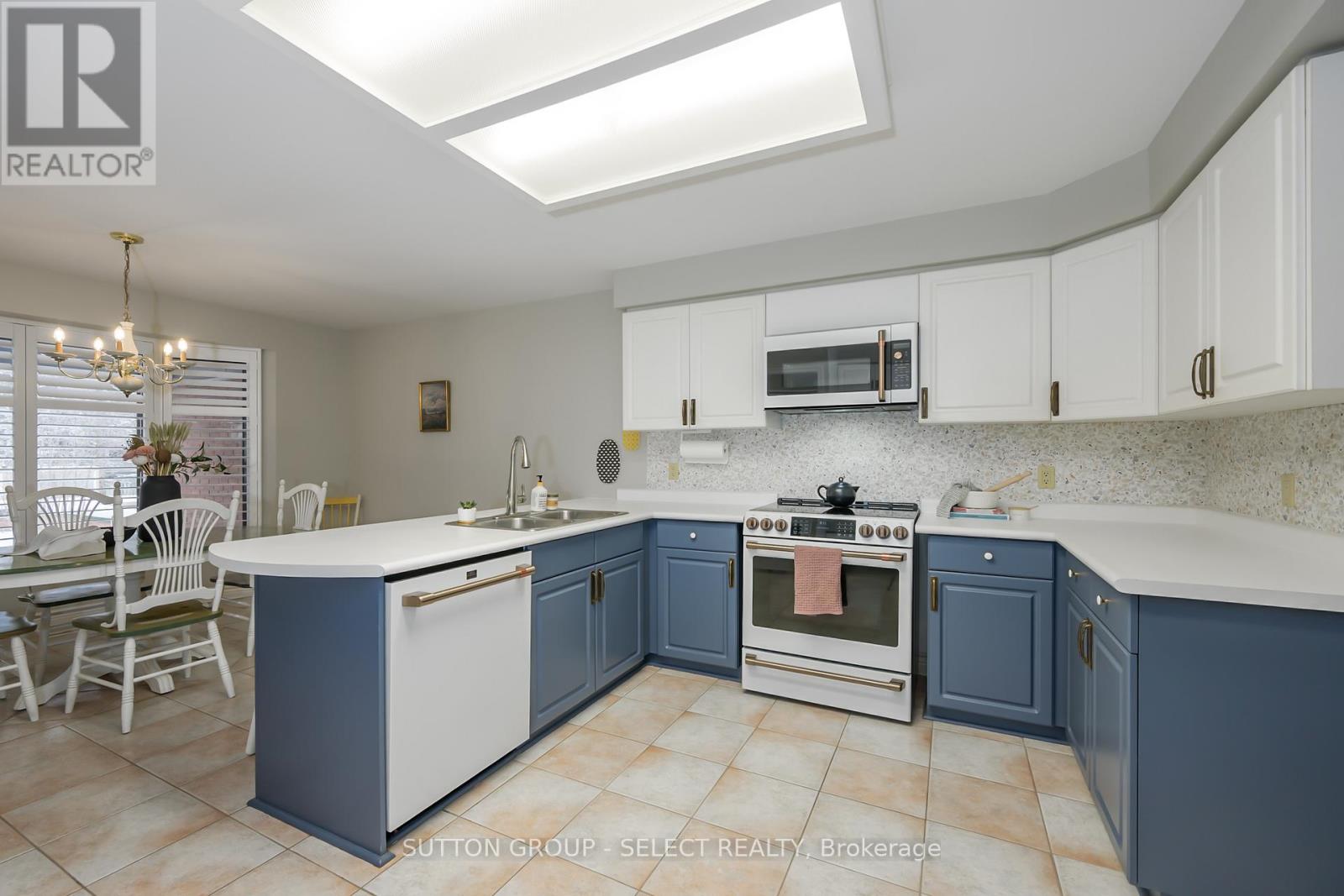 28 - 40 Quinella Drive, London South, Ontario  N6K 4K9 - Photo 11 - X12881676