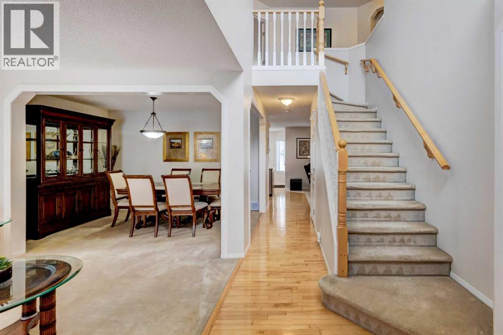 33 Mt Douglas Close Se, Calgary, Alberta  T2Z 3R8 - Photo 4 - A2292288