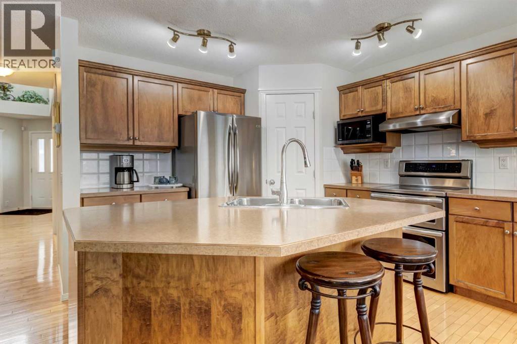 33 Mt Douglas Close Se, Calgary, Alberta  T2Z 3R8 - Photo 19 - A2292288