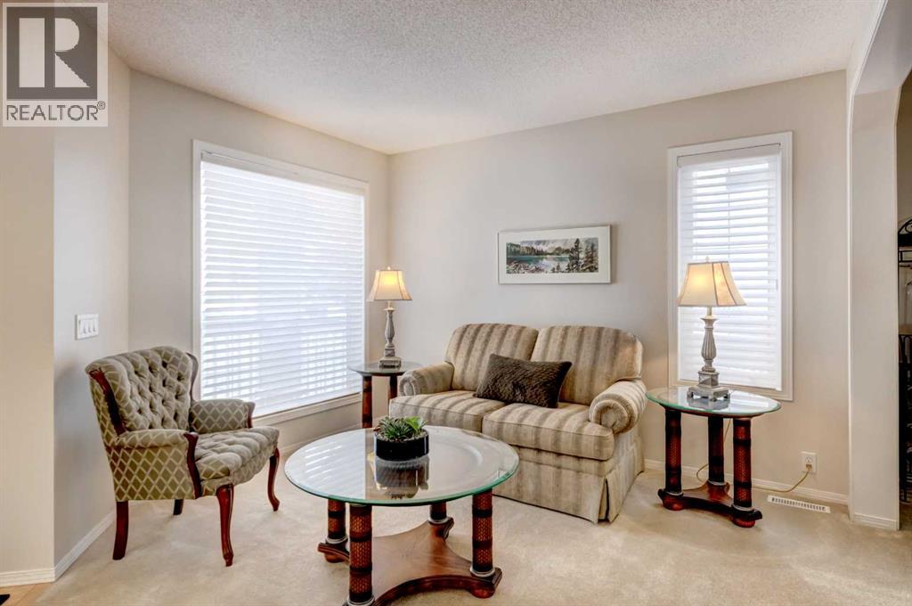 33 Mt Douglas Close Se, Calgary, Alberta  T2Z 3R8 - Photo 5 - A2292288