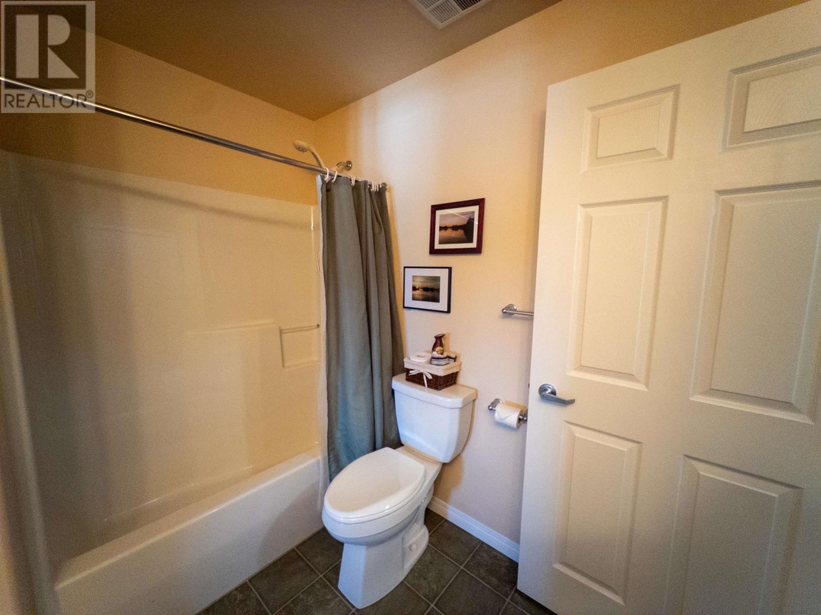 305 5 Bay Road, Kenora, Ontario  P9N 3P3 - Photo 18 - TB2600434