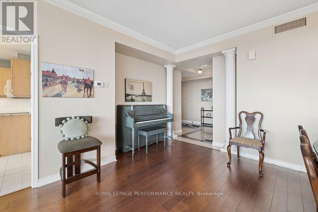 905 - 1480 Riverside Drive, Ottawa, Ontario  K1G 5H2 - Photo 12 - X12881576