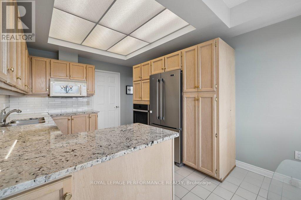 905 - 1480 Riverside Drive, Ottawa, Ontario  K1G 5H2 - Photo 17 - X12881576