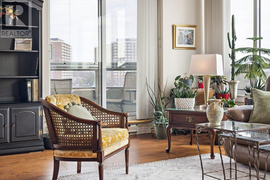 905 - 1480 Riverside Drive, Ottawa, Ontario  K1G 5H2 - Photo 8 - X12881576