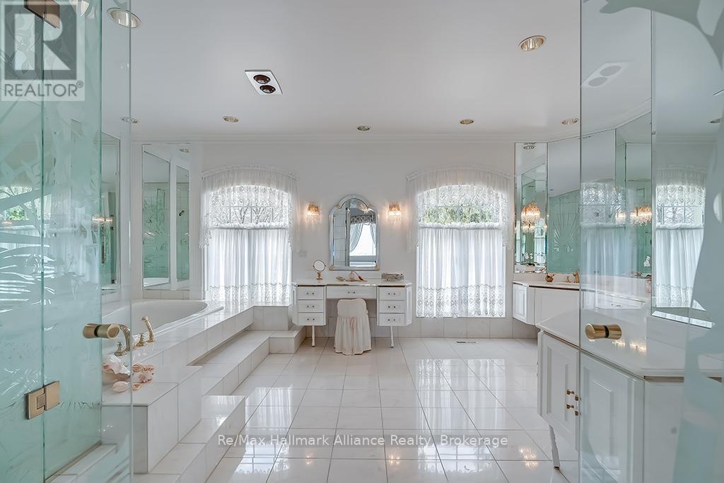 49 Cox Drive, Oakville, Ontario  L6J 4P8 - Photo 28 - W12881754