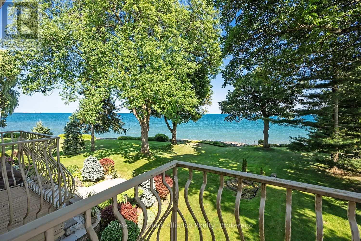 49 Cox Drive, Oakville, Ontario  L6J 4P8 - Photo 31 - W12881754