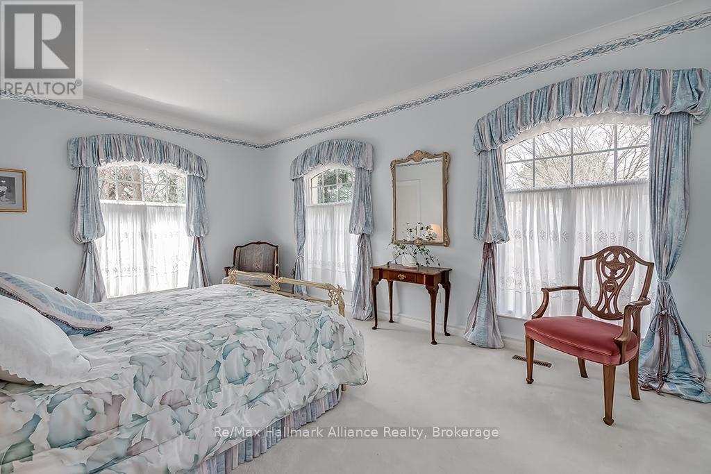 49 Cox Drive, Oakville, Ontario  L6J 4P8 - Photo 32 - W12881754