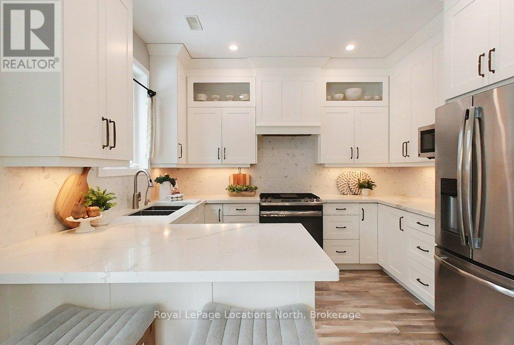 47 Balsam Street, Tiny, Ontario  L0L 1P0 - Photo 20 - S12881636