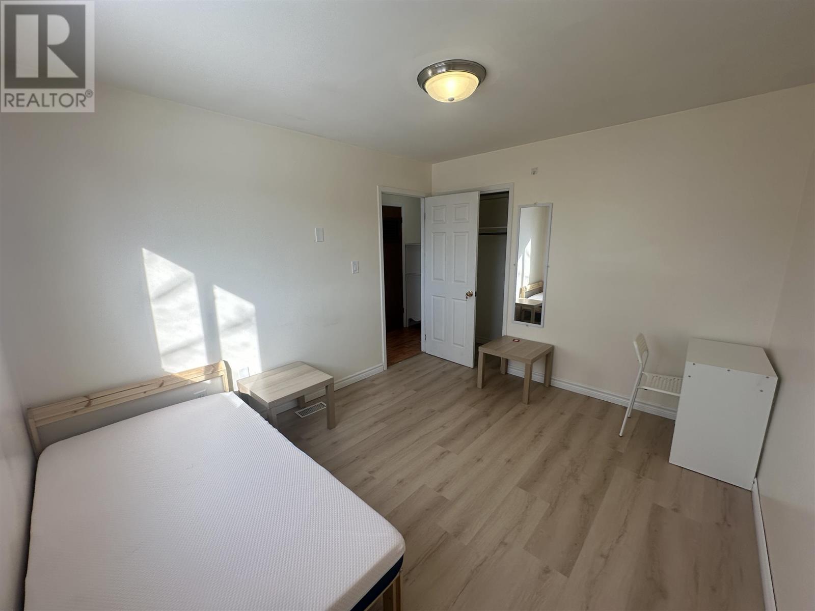 744 Pine St, Sault Ste. Marie, Ontario  P6B 3G1 - Photo 17 - SM260279