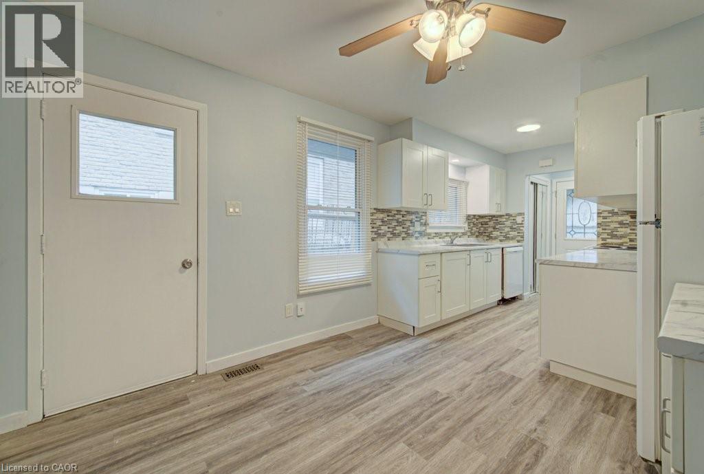 310 Magnolia Drive, Hamilton, Ontario  L9C 6P9 - Photo 11 - 40804454