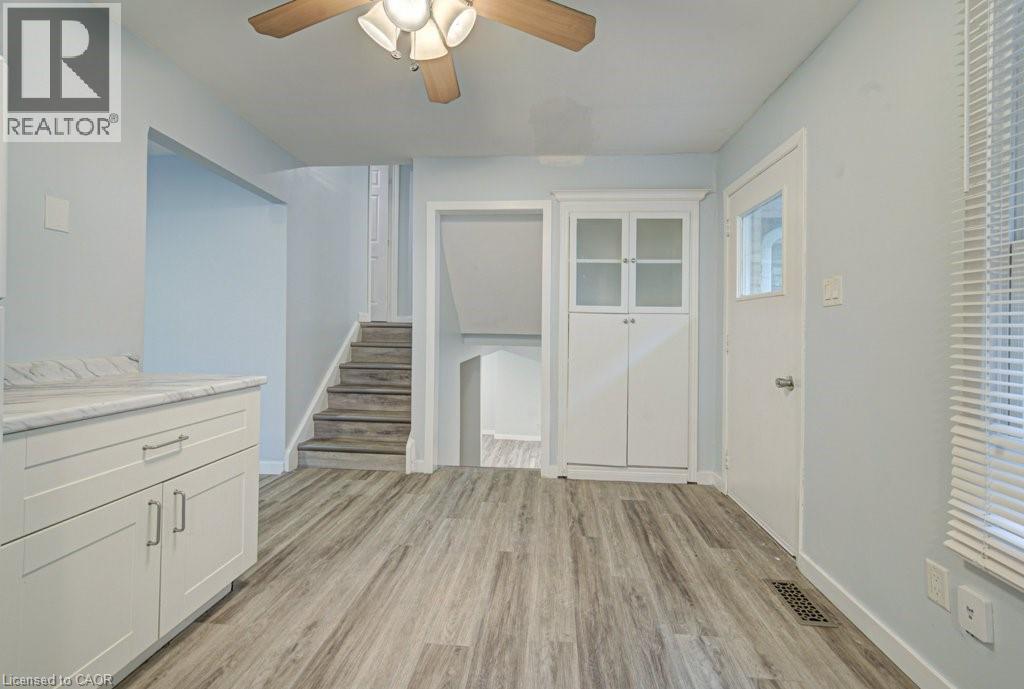 310 Magnolia Drive, Hamilton, Ontario  L9C 6P9 - Photo 9 - 40804454