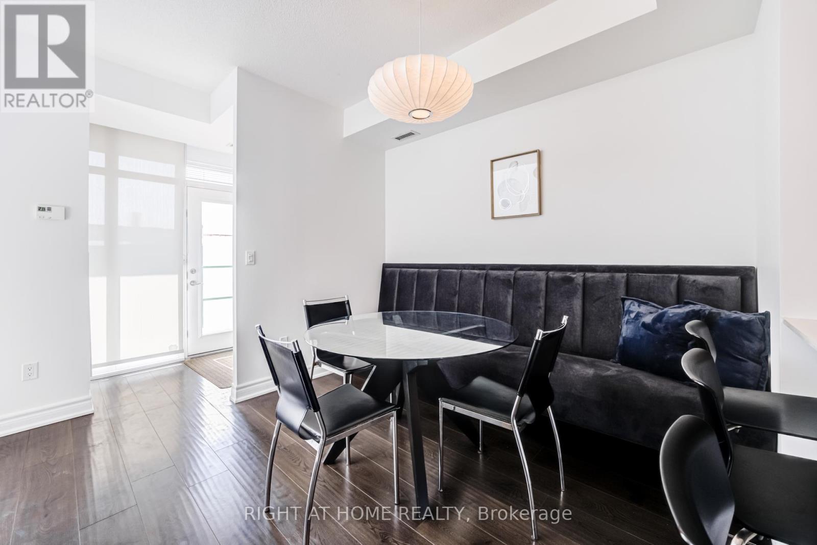 Th5 - 6 Pirandello Street, Toronto, Ontario  M6K 0B1 - Photo 12 - C12881588