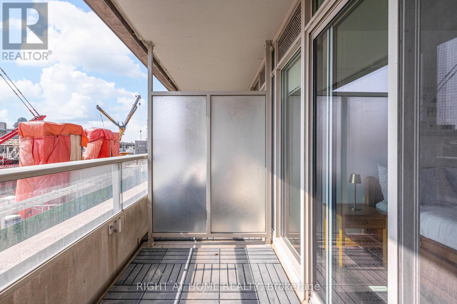 Th5 - 6 Pirandello Street, Toronto, Ontario  M6K 0B1 - Photo 16 - C12881588