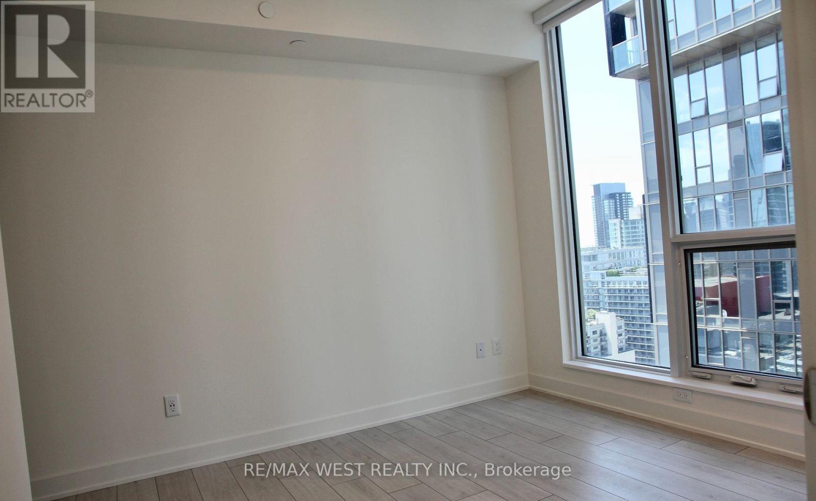 2504 - 15 Mercer Street, Toronto, Ontario  M5V 1H2 - Photo 15 - C12881654
