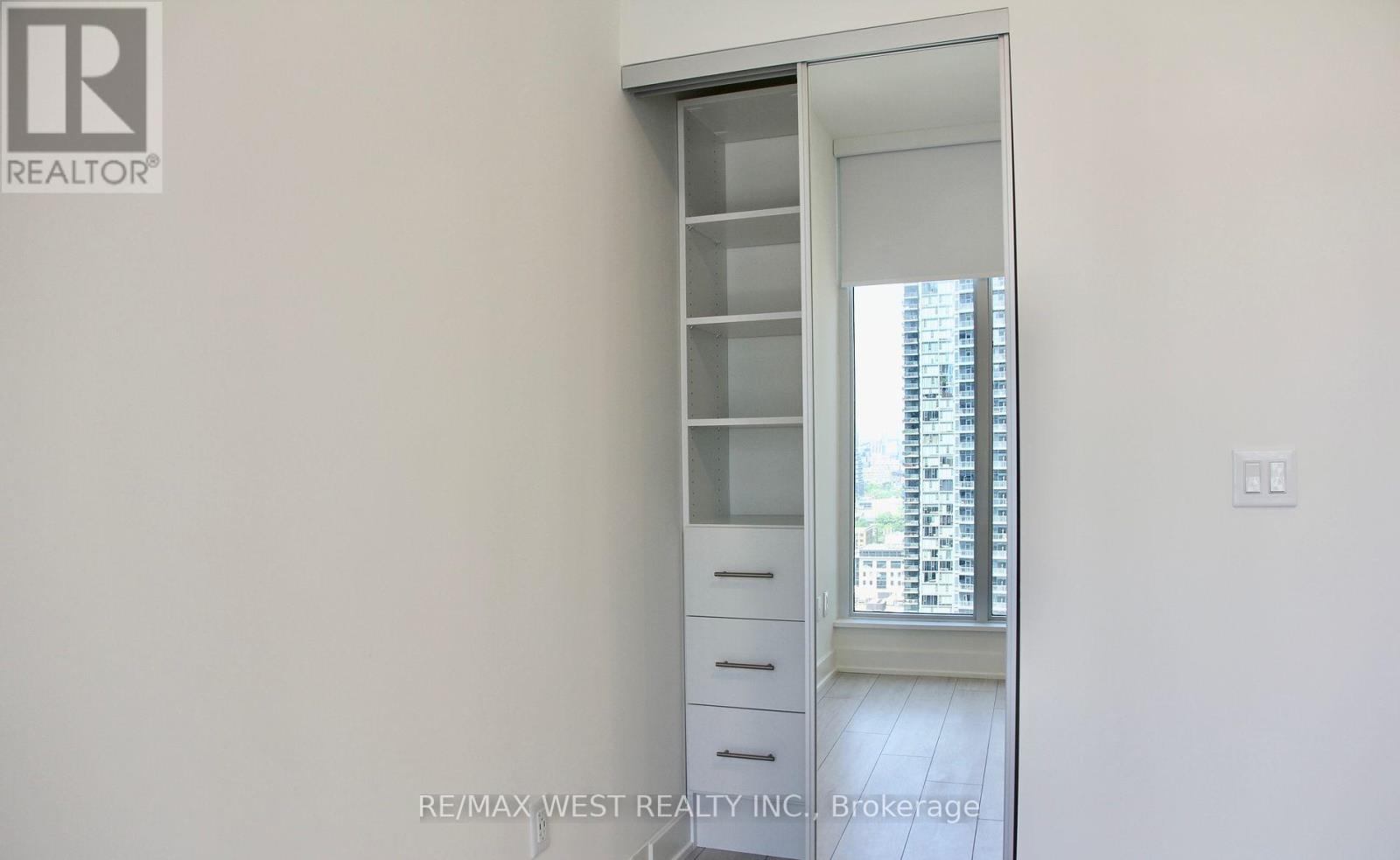 2504 - 15 Mercer Street, Toronto, Ontario  M5V 1H2 - Photo 22 - C12881654