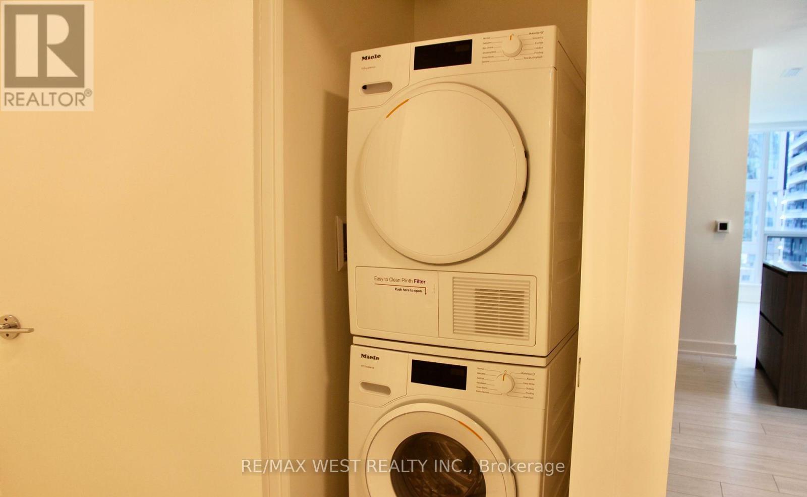 2504 - 15 Mercer Street, Toronto, Ontario  M5V 1H2 - Photo 26 - C12881654