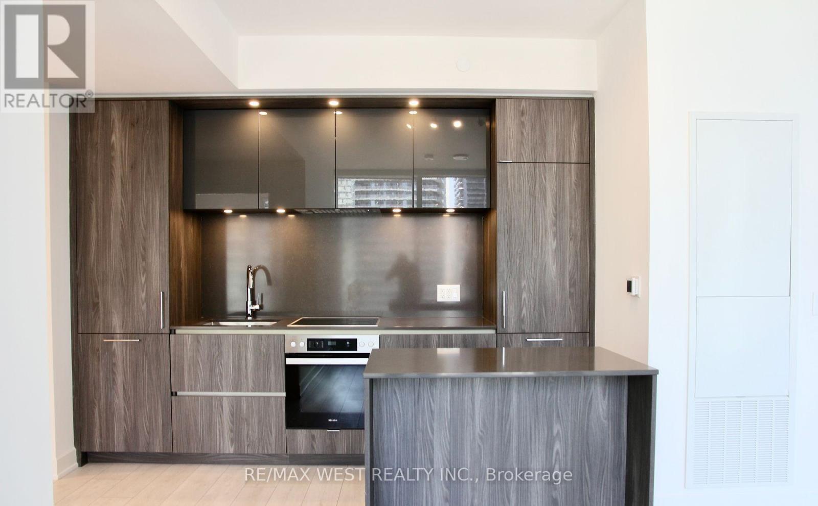 2504 - 15 Mercer Street, Toronto, Ontario  M5V 1H2 - Photo 5 - C12881654