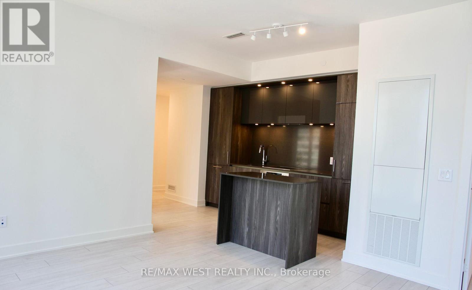 2504 - 15 Mercer Street, Toronto, Ontario  M5V 1H2 - Photo 9 - C12881654