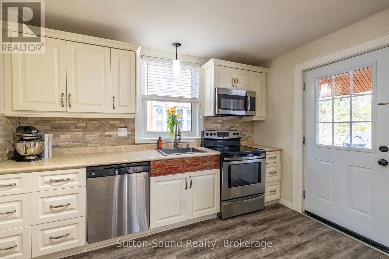 425 2nd Avenue E, Owen Sound, Ontario  N4K 2G2 - Photo 12 - X12881652