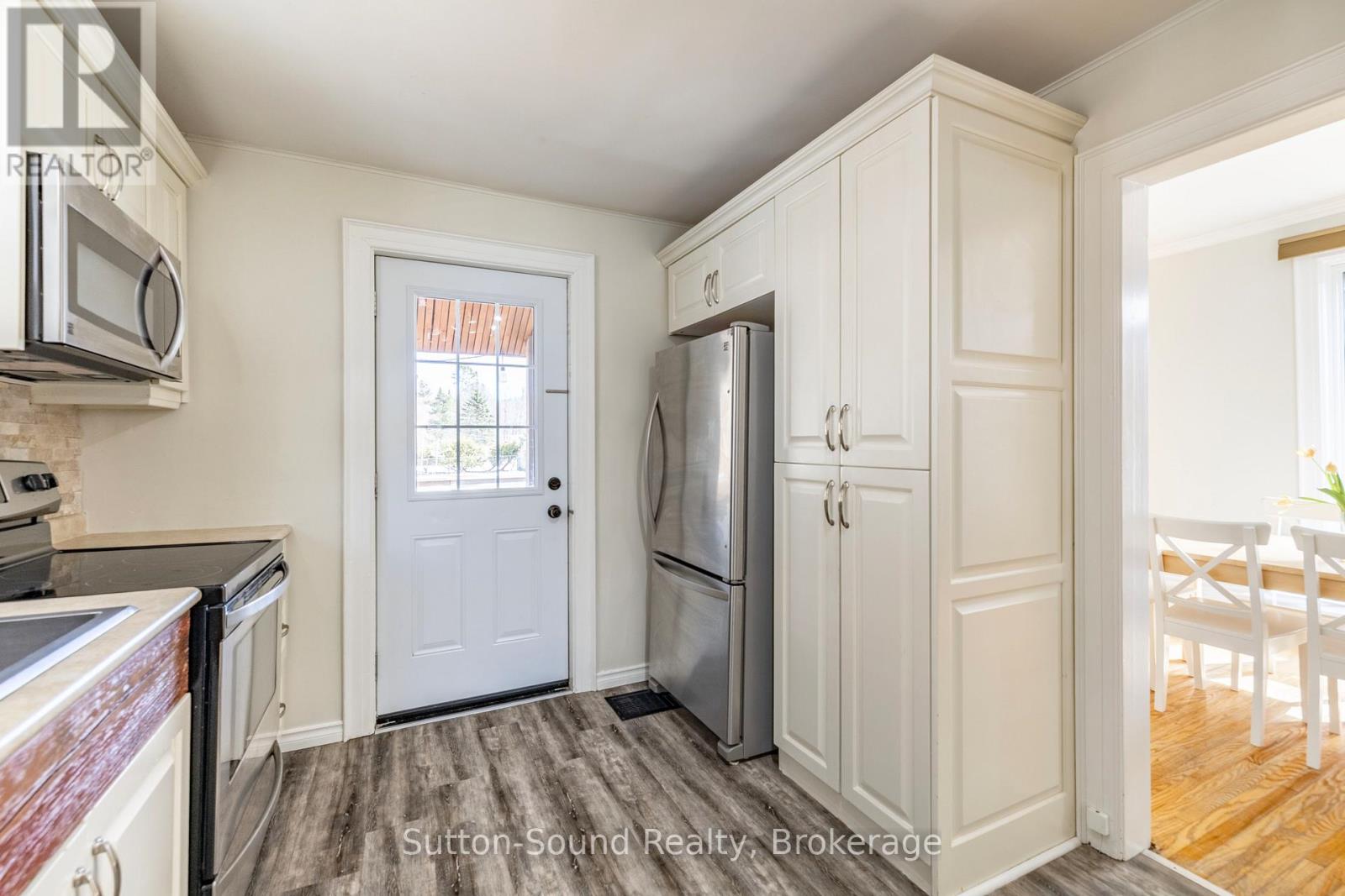 425 2nd Avenue E, Owen Sound, Ontario  N4K 2G2 - Photo 13 - X12881652