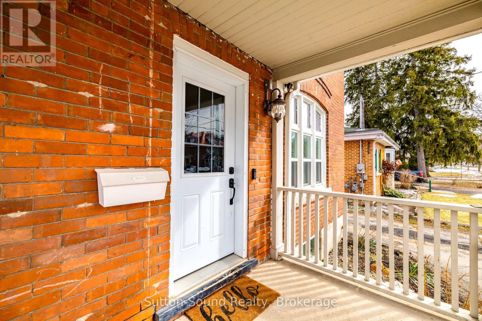 425 2nd Avenue E, Owen Sound, Ontario  N4K 2G2 - Photo 3 - X12881652