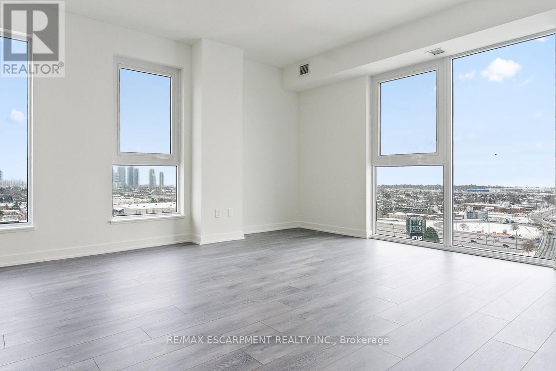 1504 - 1007 The Queensway, Toronto, Ontario  M8Z 0H4 - Photo 5 - W12880538