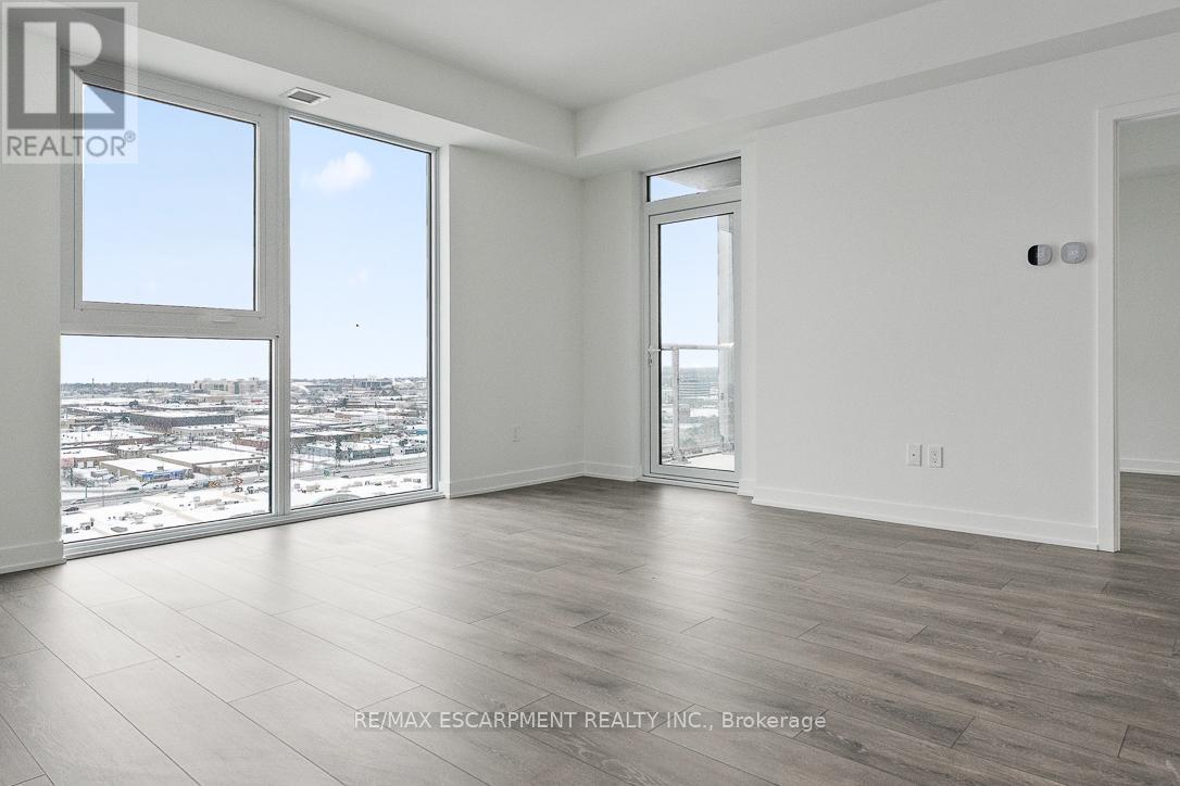 1504 - 1007 The Queensway, Toronto, Ontario  M8Z 0H4 - Photo 6 - W12880538