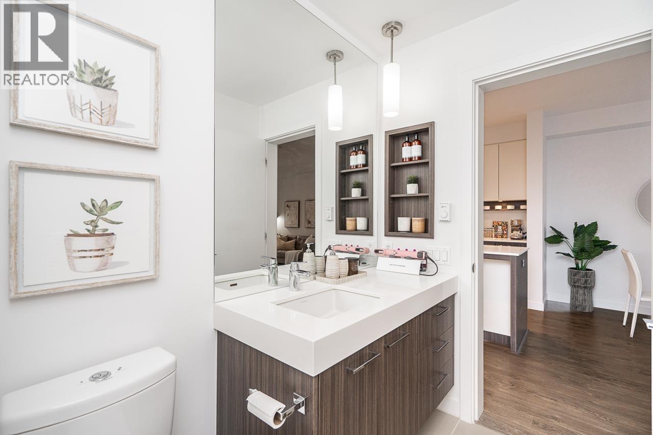 213 618 Como Lake Avenue, Coquitlam, British Columbia  V3J 0G1 - Photo 30 - R3099577