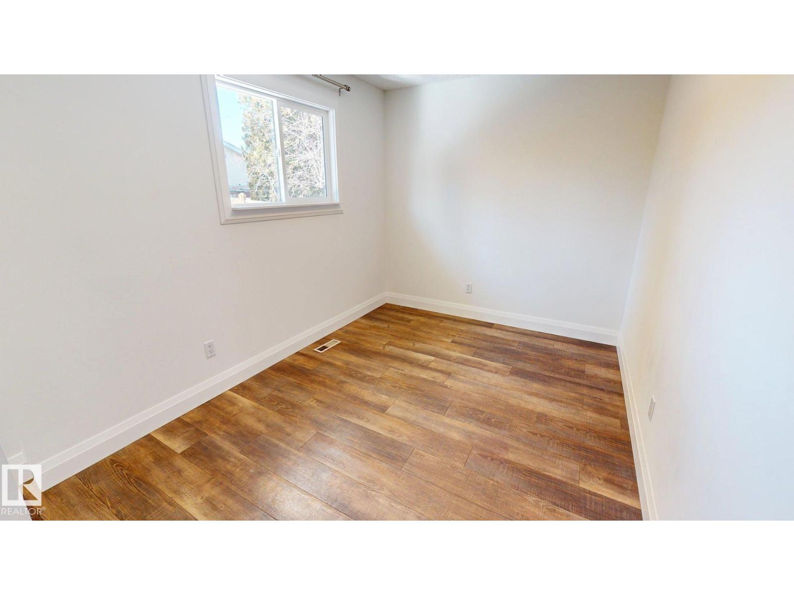 3718 103b St Nw, Edmonton, Alberta  T6J 2X9 - Photo 14 - E4477414