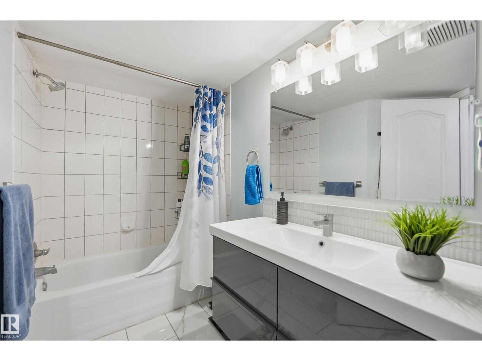 #110 10153 117 St Nw, Edmonton, Alberta  T5K 1X5 - Photo 11 - E4477417