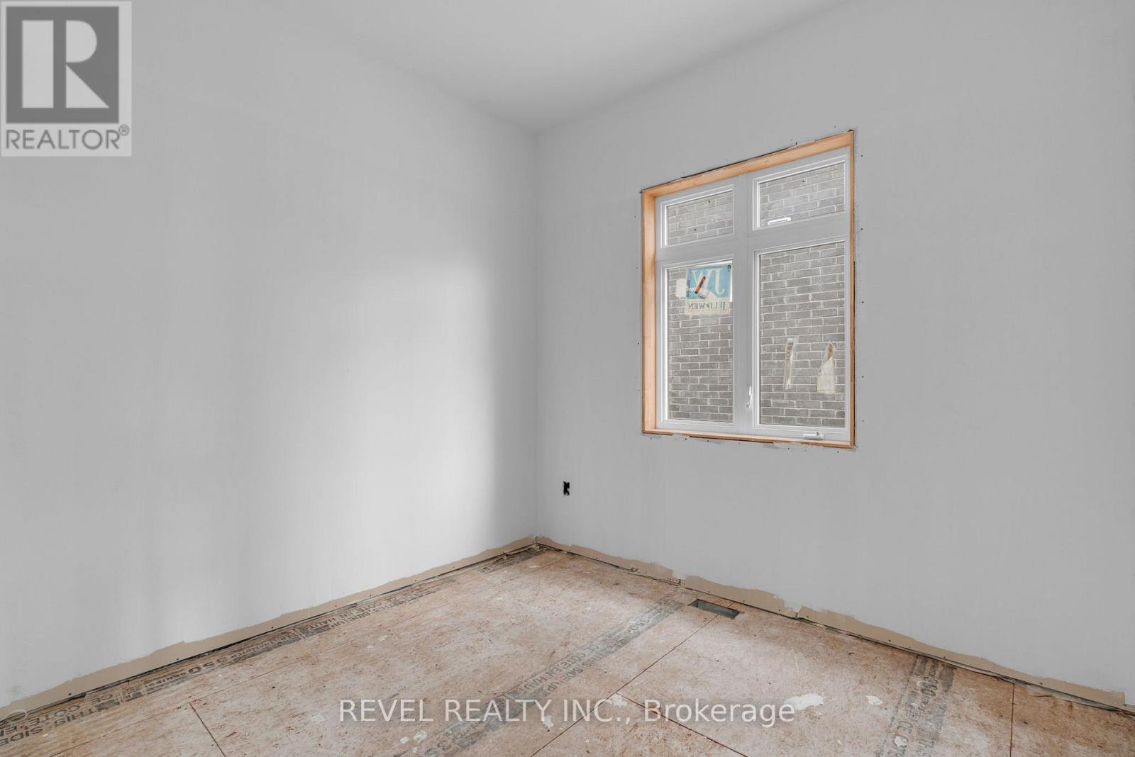 57 Wood Crescent, Essa (Angus), Ontario  L3W 0M5 - Photo 11 - N12881570