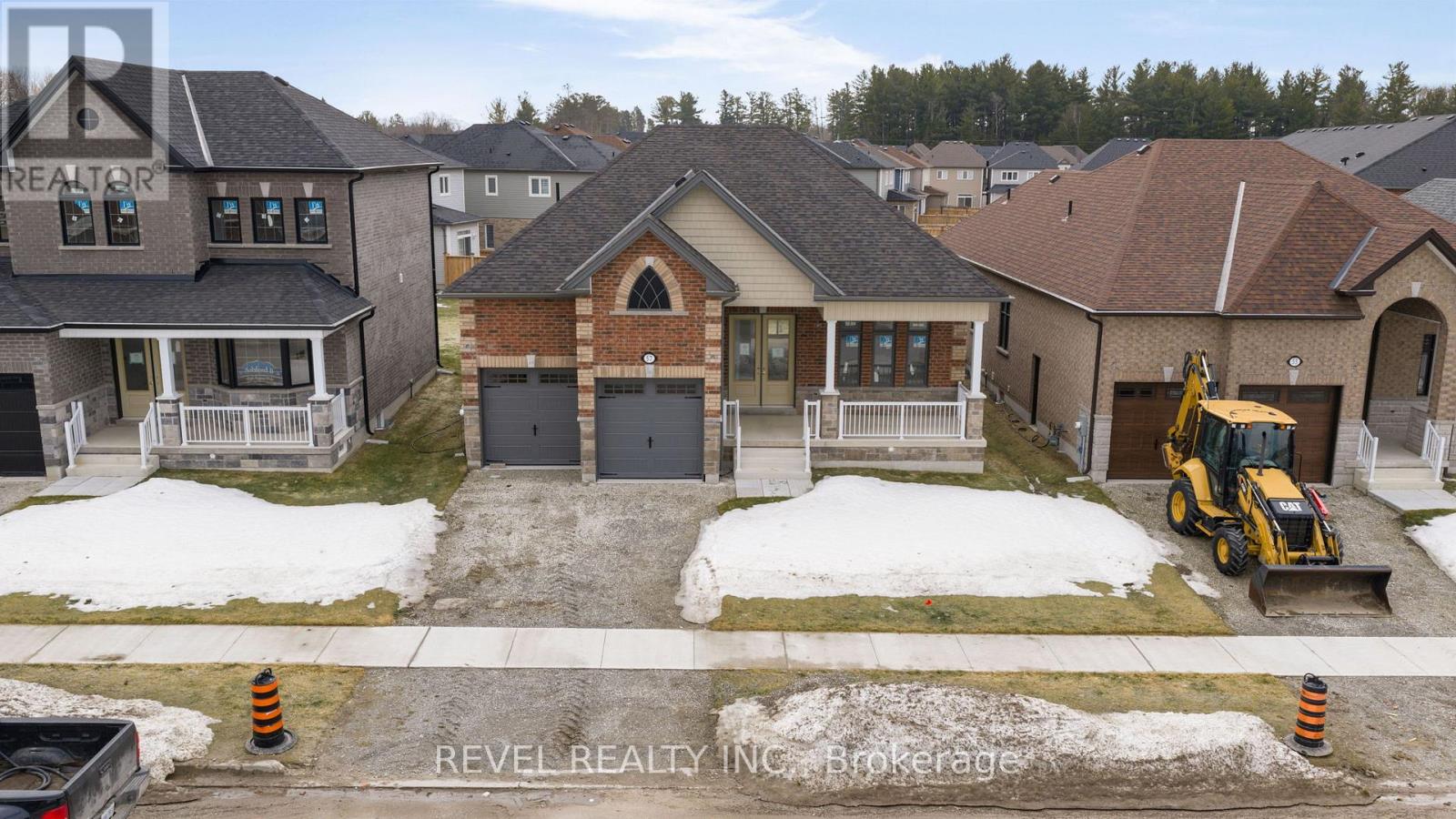 57 Wood Crescent, Essa (Angus), Ontario  L3W 0M5 - Photo 19 - N12881570