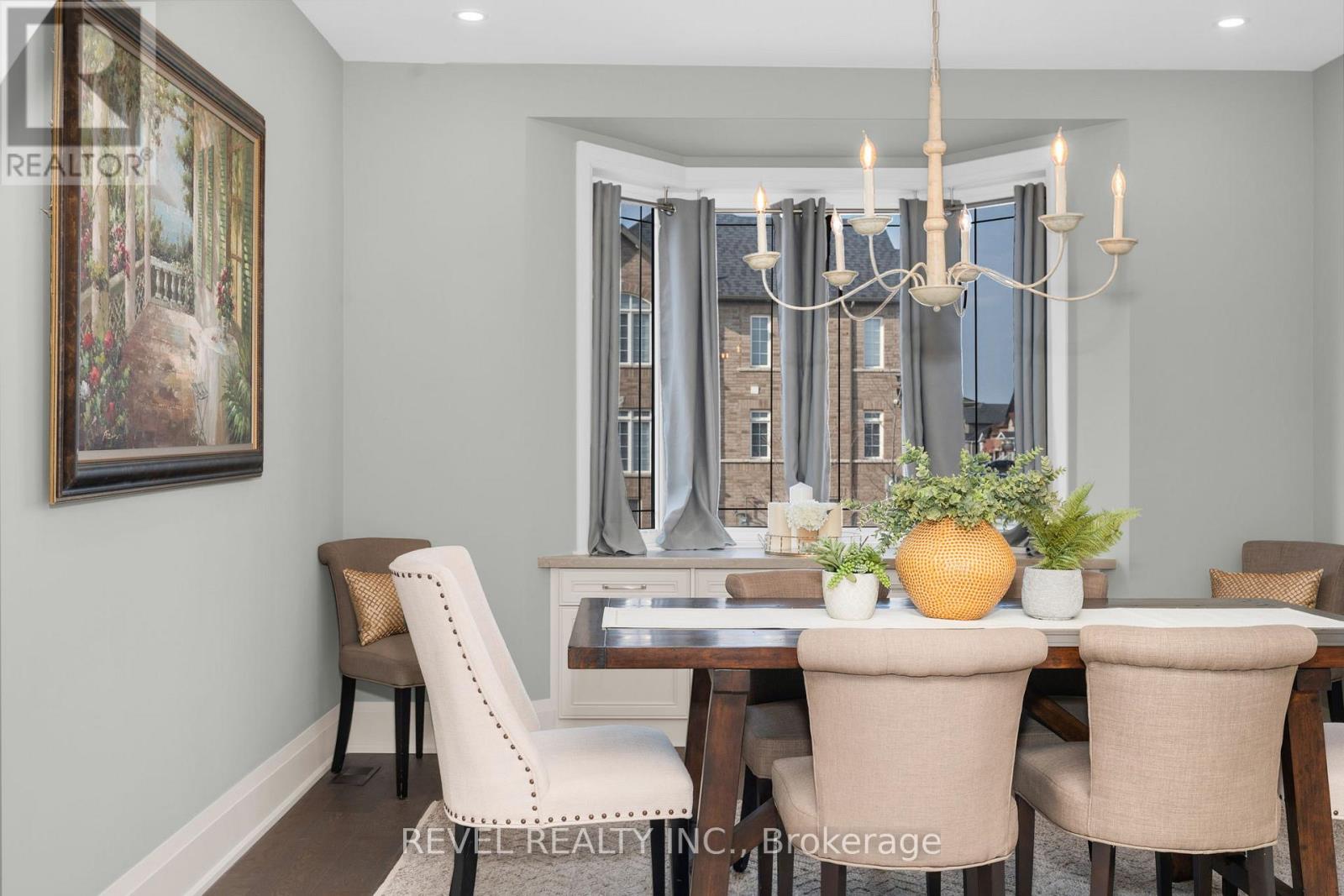 51 Wood Crescent, Essa (Angus), Ontario  L3W 0M5 - Photo 15 - N12881580