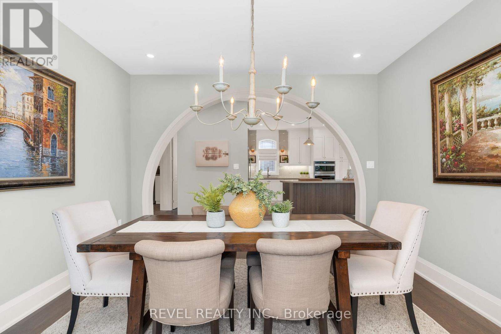 51 Wood Crescent, Essa (Angus), Ontario  L3W 0M5 - Photo 16 - N12881580