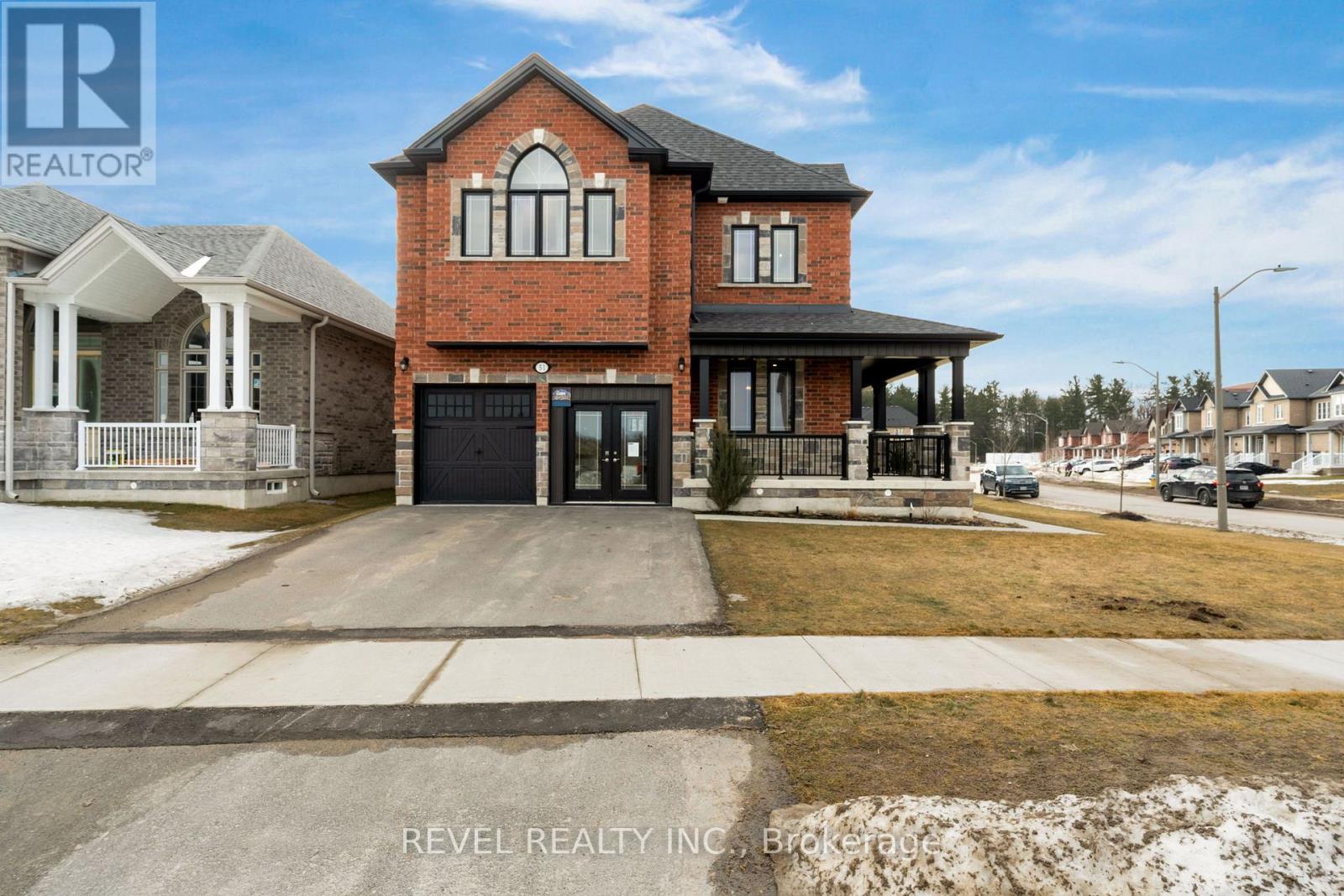 51 Wood Crescent, Essa (Angus), Ontario  L3W 0M5 - Photo 4 - N12881580